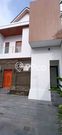 LOKASI STRATEGIS! Vila Kawasan , Area 172m2m², Dekat pusat umum LOKASI STRATEGIS! Vila Kawasan , Area 172m2m², Dekat pusat umum