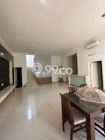 Rumah Elit Modern Siap Huni di Pantai Indah Kapuk Jakarta Utara Rumah Elit Modern Siap Huni di Pantai Indah Kapuk Jakarta Utara