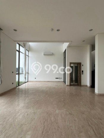 Rumah Bagus Disewakan di Pantai Indah Kapuk, Jakarta Utara LT 350m2, LB 900m2 Rumah Bagus Disewakan di Pantai Indah Kapuk, Jakarta Utara LT 350m2, LB 900m2