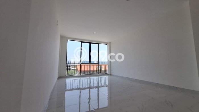 Ruko For Rent Kawasan , Luas 202m2m², Area Komersial, Jalan Strategis Ruko For Rent Kawasan , Luas 202m2m², Area Komersial, Jalan Strategis