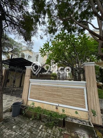 Disewakan! Rumah 3 Kamar Tidur &
3 Kamar Mandi di Pantai Indah Kapuk, Jakarta Utara Disewakan! Rumah 3 Kamar Tidur &
3 Kamar Mandi di Pantai Indah Kapuk, Jakarta Utara