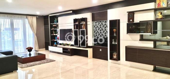 Rumah Elit Modern Tanpa Renovasi di Pantai Indah Kapuk Jakarta Utara Rumah Elit Modern Tanpa Renovasi di Pantai Indah Kapuk Jakarta Utara