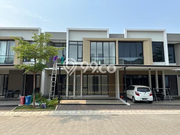 Rumah di , Ready, 2 KM, Dekat Jakarta Utara, Jakarta Utara, Luas 80m2m² Bangunan 160m2m² Rumah di , Ready, 2 KM, Dekat Jakarta Utara, Jakarta Utara, Luas 80m2m² Bangunan 160m2m²