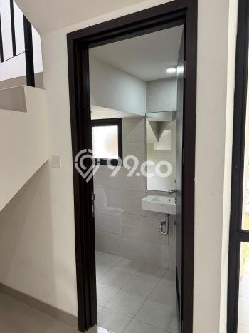 Rumah Disewakan Jakarta Utara LT 120m2 LB 240m2 Kawasan Pantai Indah Kapuk 2 Rumah Disewakan Jakarta Utara LT 120m2 LB 240m2 Kawasan Pantai Indah Kapuk 2