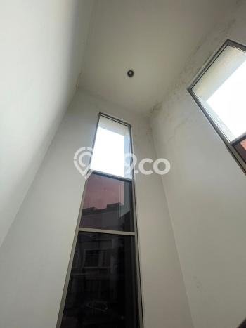 For Sale! Luxury House LT 120m2 Desain Elegan di Pantai Indah Kapuk For Sale! Luxury House LT 120m2 Desain Elegan di Pantai Indah Kapuk