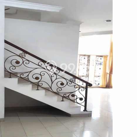 Dijual Cepat Rumah Hoek Strategis Puri Kencana Dijual Cepat Rumah Hoek Strategis Puri Kencana