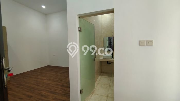Jual Rumah Luas Elegan Dengan View Eksklusif di Pantai Indah Kapuk, Jakarta Utara Jual Rumah Luas Elegan Dengan View Eksklusif di Pantai Indah Kapuk, Jakarta Utara