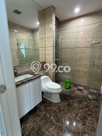 Hunian Apartemen Eksklusif untuk Dijual di Jakarta Utara dengan 3 BR & 2 Kamar Mandi Hunian Apartemen Eksklusif untuk Dijual di Jakarta Utara dengan 3 BR & 2 Kamar Mandi