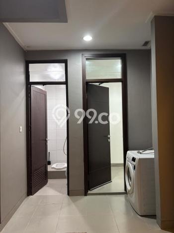 Disewakan! Rumah 3 Kamar Tidur &
3 Kamar Mandi di Pantai Indah Kapuk 2, Jakarta Utara Disewakan! Rumah 3 Kamar Tidur &
3 Kamar Mandi di Pantai Indah Kapuk 2, Jakarta Utara