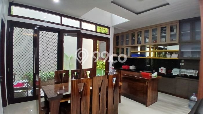 Jual Rumah Luas Megah Dengan View Eksklusif di Pantai Indah Kapuk, Jakarta Utara Jual Rumah Luas Megah Dengan View Eksklusif di Pantai Indah Kapuk, Jakarta Utara
