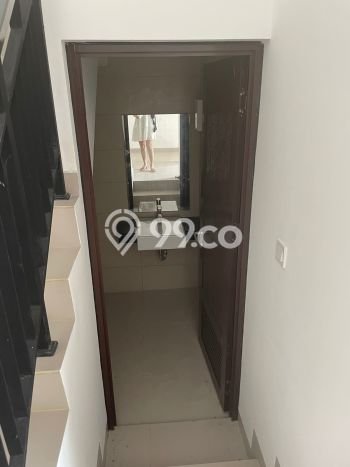 Rumah Luxury Modern Siap Huni di Pantai Indah Kapuk 2 Jakarta Utara Rumah Luxury Modern Siap Huni di Pantai Indah Kapuk 2 Jakarta Utara
