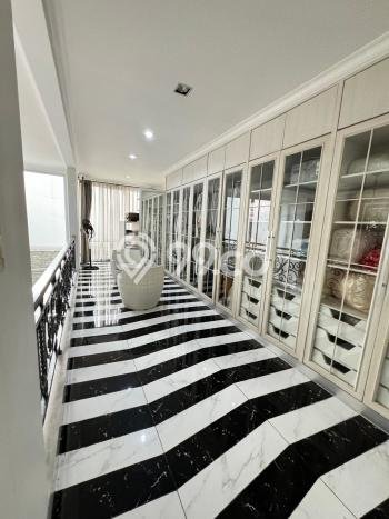 Hunian Mewah LB 600m2 Siap Huni Desain Elegan di Pantai Indah Kapuk, Jakarta Utara Hunian Mewah LB 600m2 Siap Huni Desain Elegan di Pantai Indah Kapuk, Jakarta Utara