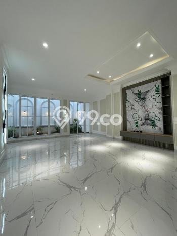 Hunian Eksklusif Dijual LT 200m2 di Kebon Jeruk, Jakarta Barat Hunian Eksklusif Dijual LT 200m2 di Kebon Jeruk, Jakarta Barat