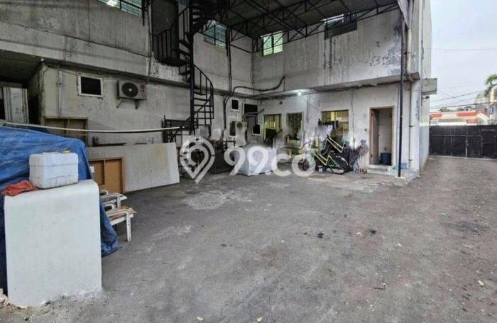 Gudang Paling Dicari LB 450m2 Dijual di Kebon Jeruk Gudang Paling Dicari LB 450m2 Dijual di Kebon Jeruk