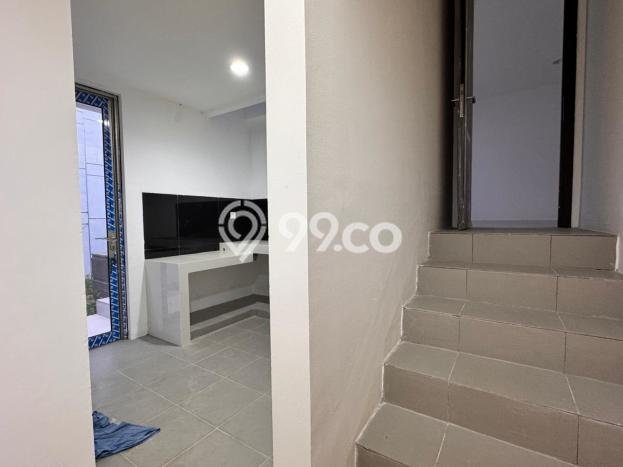 Ready to Use! Luxury House LT 250m2 Desain Modern di Pantai Indah Kapuk Ready to Use! Luxury House LT 250m2 Desain Modern di Pantai Indah Kapuk