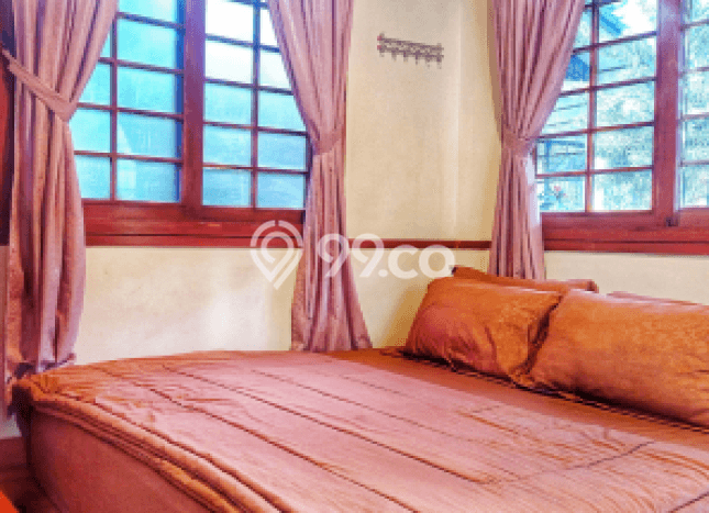 Vila Kawasan Cipanas, Luas 320m2m², Area Asri Vila Kawasan Cipanas, Luas 320m2m², Area Asri