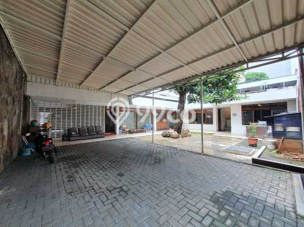 Hunian Mewah LB 500m2 Siap Huni Desain Elegan di Tomang, Jakarta Barat Hunian Mewah LB 500m2 Siap Huni Desain Elegan di Tomang, Jakarta Barat