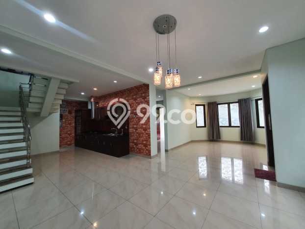 Dijual Rumah Mewah Elegan Dengan View Cantik di Kembangan Selatan, Jakarta Barat Dijual Rumah Mewah Elegan Dengan View Cantik di Kembangan Selatan, Jakarta Barat