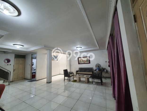 Rumah Elit LB 300m2 Siap Huni Desain Elegan di Green Ville, Jakarta Barat Rumah Elit LB 300m2 Siap Huni Desain Elegan di Green Ville, Jakarta Barat
