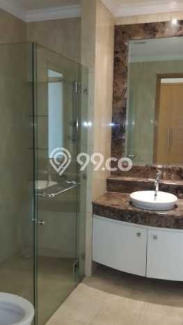Hunian Apartemen High-Class untuk Dijual di Jakarta Selatan dengan 4 BR & 2 Kamar Mandi Hunian Apartemen High-Class untuk Dijual di Jakarta Selatan dengan 4 BR & 2 Kamar Mandi