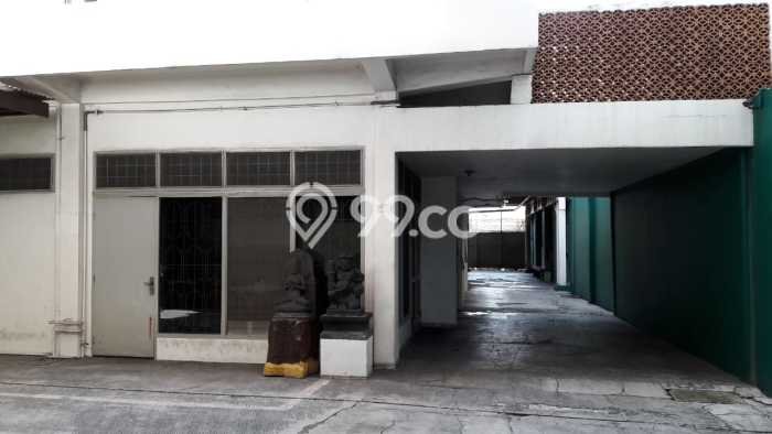 Untuk Dijual! Ruko di Hasyim Ashari Jakarta Pusat LT 1000m2 / LB 1000m2 Kawasan Strategis Untuk Dijual! Ruko di Hasyim Ashari Jakarta Pusat LT 1000m2 / LB 1000m2 Kawasan Strategis