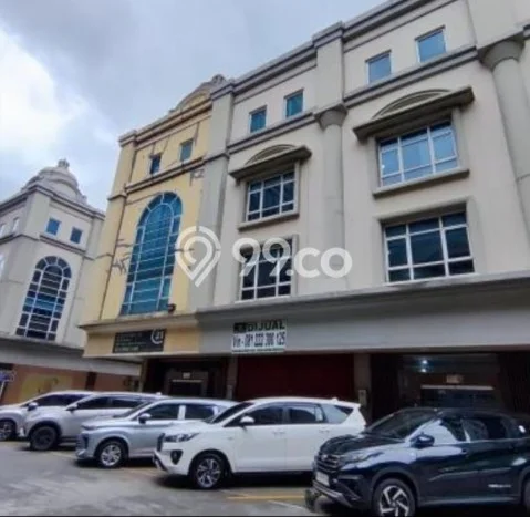 Unit Ruko Dijual di Jakarta Barat LT 68m2 & LB 270m2 Unit Ruko Dijual di Jakarta Barat LT 68m2 & LB 270m2