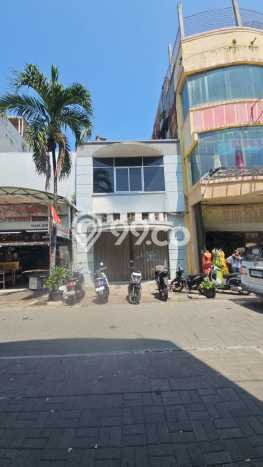 Dijual Ruko Kawasan Premium Kawasan Pasar Baru, Luas 300m², Jalan Utama Dijual Ruko Kawasan Premium Kawasan Pasar Baru, Luas 300m², Jalan Utama