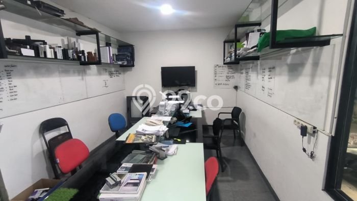 Gudang untuk disewa di Cipondoh punya LT 500m2 & LB 800m2 harga sewa kompetitif Gudang untuk disewa di Cipondoh punya LT 500m2 & LB 800m2 harga sewa kompetitif