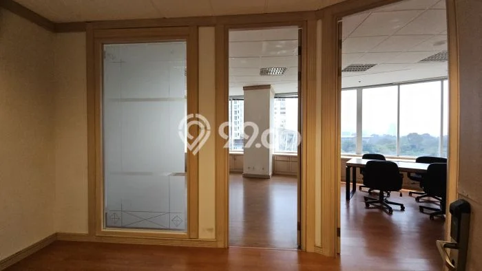 Kantor paling strategis disewakan di Kebayoran Baru Jakarta Selatan Kantor paling strategis disewakan di Kebayoran Baru Jakarta Selatan
