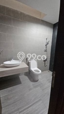 Siap Huni Rumah Mewah 3 Kamar di Kebon Jeruk Dekat ke Mana Saja Siap Huni Rumah Mewah 3 Kamar di Kebon Jeruk Dekat ke Mana Saja