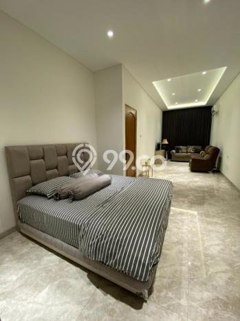 Rumah Luxury Modern Siap Huni di Green Ville Jakarta Barat Rumah Luxury Modern Siap Huni di Green Ville Jakarta Barat