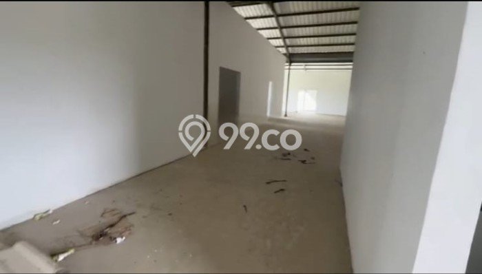 Unit Gudang Dijual di Pakuhaji Tangerang 4935m2 Unit Gudang Dijual di Pakuhaji Tangerang 4935m2