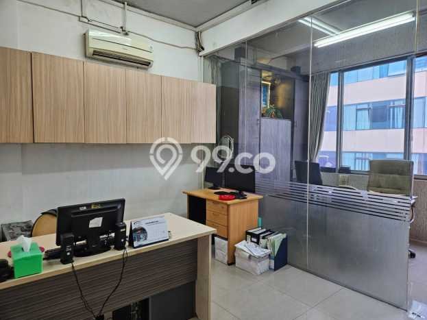 Ruko Dijual Lokasi Stratagis di Kebon Jeruk Jakarta Barat Cocok untuk Bisnis Ruko Dijual Lokasi Stratagis di Kebon Jeruk Jakarta Barat Cocok untuk Bisnis