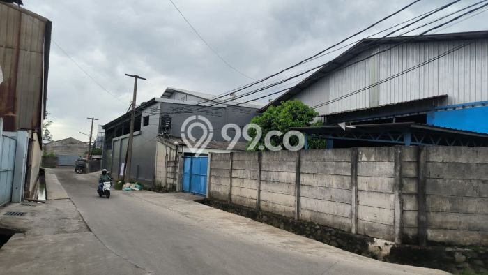 Gudang untuk disewa di Cipondoh punya LT 500m2 & LB 800m2 harga sewa kompetitif Gudang untuk disewa di Cipondoh punya LT 500m2 & LB 800m2 harga sewa kompetitif
