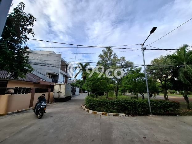 Hot Offer Hunian Premium Ideal dan Luas di Kebon Jeruk, Jakarta Barat Hot Offer Hunian Premium Ideal dan Luas di Kebon Jeruk, Jakarta Barat