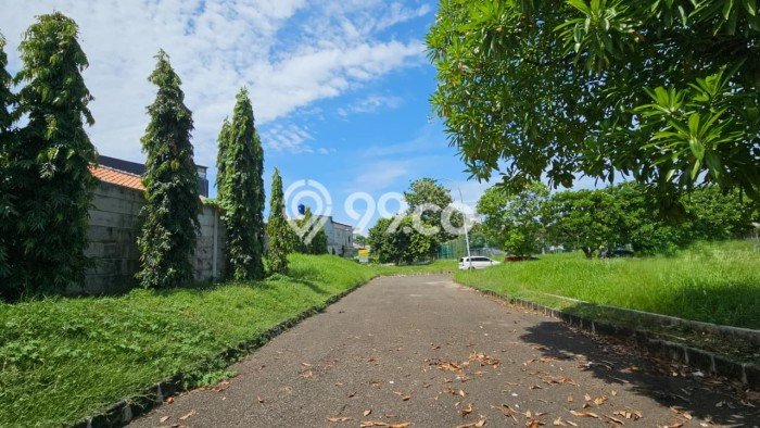 Tanah Investasi Dijual di Jakarta Barat Punya Luas 220m2 Tanah Investasi Dijual di Jakarta Barat Punya Luas 220m2