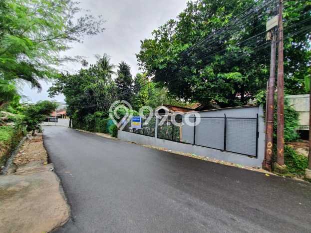 Hunian Ideal dengan LT 1800m2 & LB 155m2 Dikontrakkan di Cipete Hunian Ideal dengan LT 1800m2 & LB 155m2 Dikontrakkan di Cipete