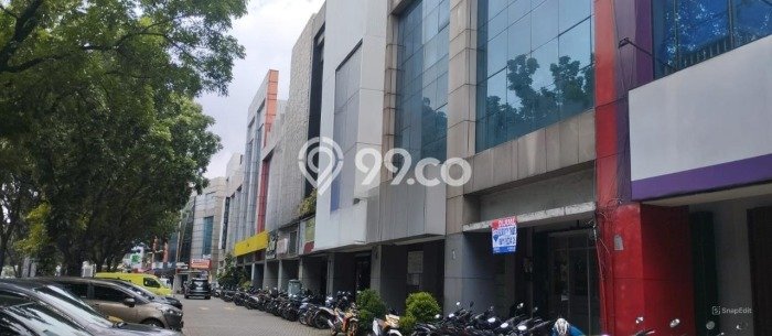 Ruko Dijual di Tangerang Selatan LT 93m2 & LB 208m2 Lokasi Terbaik! Ruko Dijual di Tangerang Selatan LT 93m2 & LB 208m2 Lokasi Terbaik!
