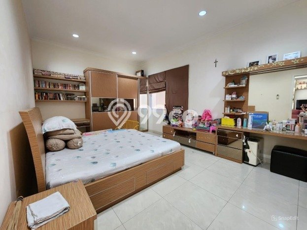 For Sale Rumah Elit Exclusive di Jatinegara, Jakarta Timur For Sale Rumah Elit Exclusive di Jatinegara, Jakarta Timur