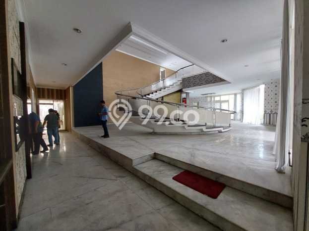 For Sale Rumah Mewah Exclusive di Tanjung Priok, Jakarta Utara For Sale Rumah Mewah Exclusive di Tanjung Priok, Jakarta Utara