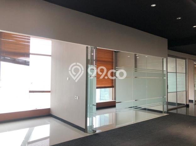 Disewakan Kantor komersial di Kebayoran Baru luas bangunan 221m2 Disewakan Kantor komersial di Kebayoran Baru luas bangunan 221m2