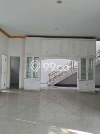 Rumah Luxury Modern Tanpa Renovasi di Alam Sutera Tangerang Rumah Luxury Modern Tanpa Renovasi di Alam Sutera Tangerang
