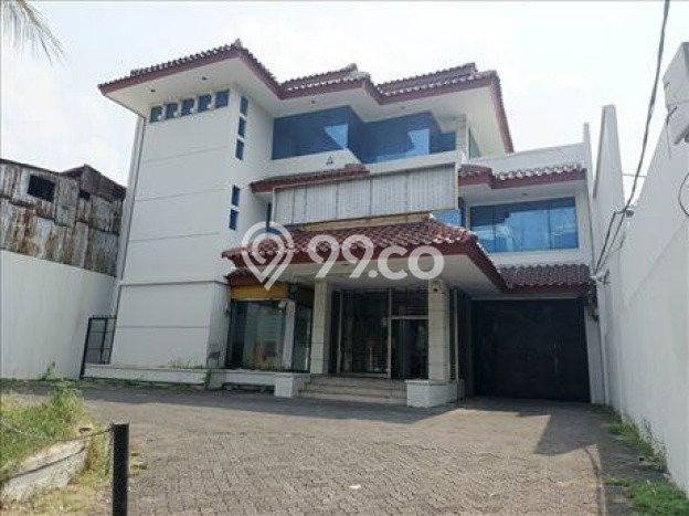 FOR SALE! Gudang di Mampang Prapatan Jakarta Selatan, LT 827m2, LB 620m2 FOR SALE! Gudang di Mampang Prapatan Jakarta Selatan, LT 827m2, LB 620m2
