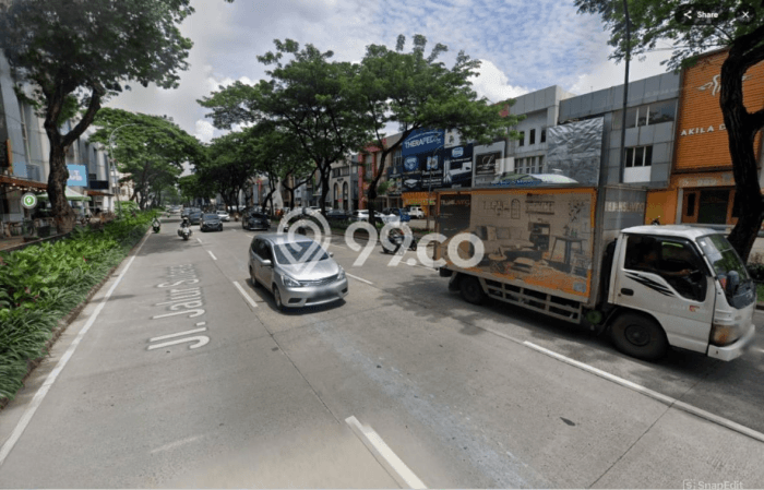 Ruko Dijual di Tangerang LT 270m2 & LB 737m2 Lokasi Terbaik! Ruko Dijual di Tangerang LT 270m2 & LB 737m2 Lokasi Terbaik!