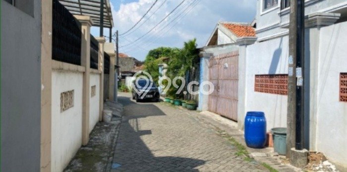 Rumah Modern Cantik 5 Kamar Siap Huni di Karawaci Rumah Modern Cantik 5 Kamar Siap Huni di Karawaci