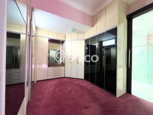 For Sale Rumah Mewah Exclusive di Kebayoran Lama, Jakarta Selatan For Sale Rumah Mewah Exclusive di Kebayoran Lama, Jakarta Selatan
