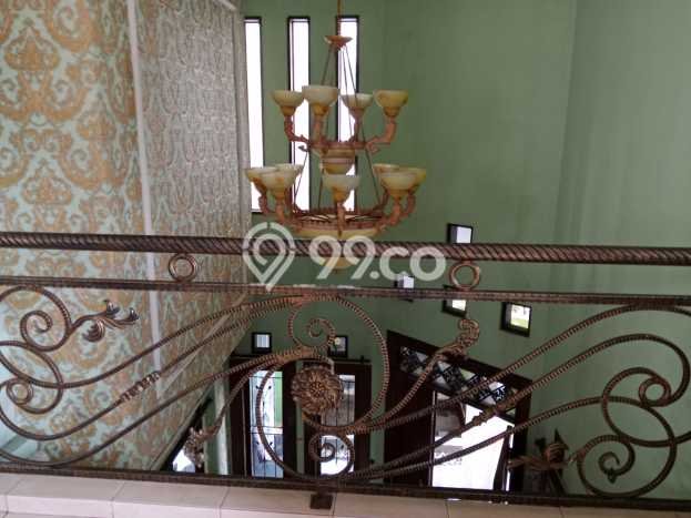 Rumah Mewah Dijual LT 156m2 di Serpong, Tangerang Selatan Rumah Mewah Dijual LT 156m2 di Serpong, Tangerang Selatan