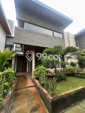 Hunian Mewah Dijual LT 142m2 di Pasar Minggu, Jakarta Selatan Hunian Mewah Dijual LT 142m2 di Pasar Minggu, Jakarta Selatan
