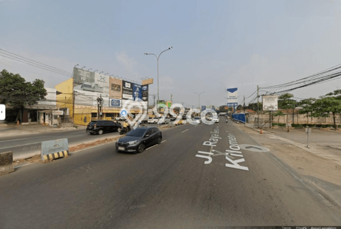 Area Ramai! Ruko Dijual di Serpong Utara untuk Bisnis Luas Bangunan 1397m2 Area Ramai! Ruko Dijual di Serpong Utara untuk Bisnis Luas Bangunan 1397m2