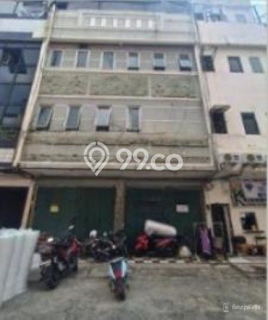 LOKASI STRATEGIS! Ruko di Kalideres, Luas 412m2m², Area Komersial, Jalan Utama LOKASI STRATEGIS! Ruko di Kalideres, Luas 412m2m², Area Komersial, Jalan Utama
